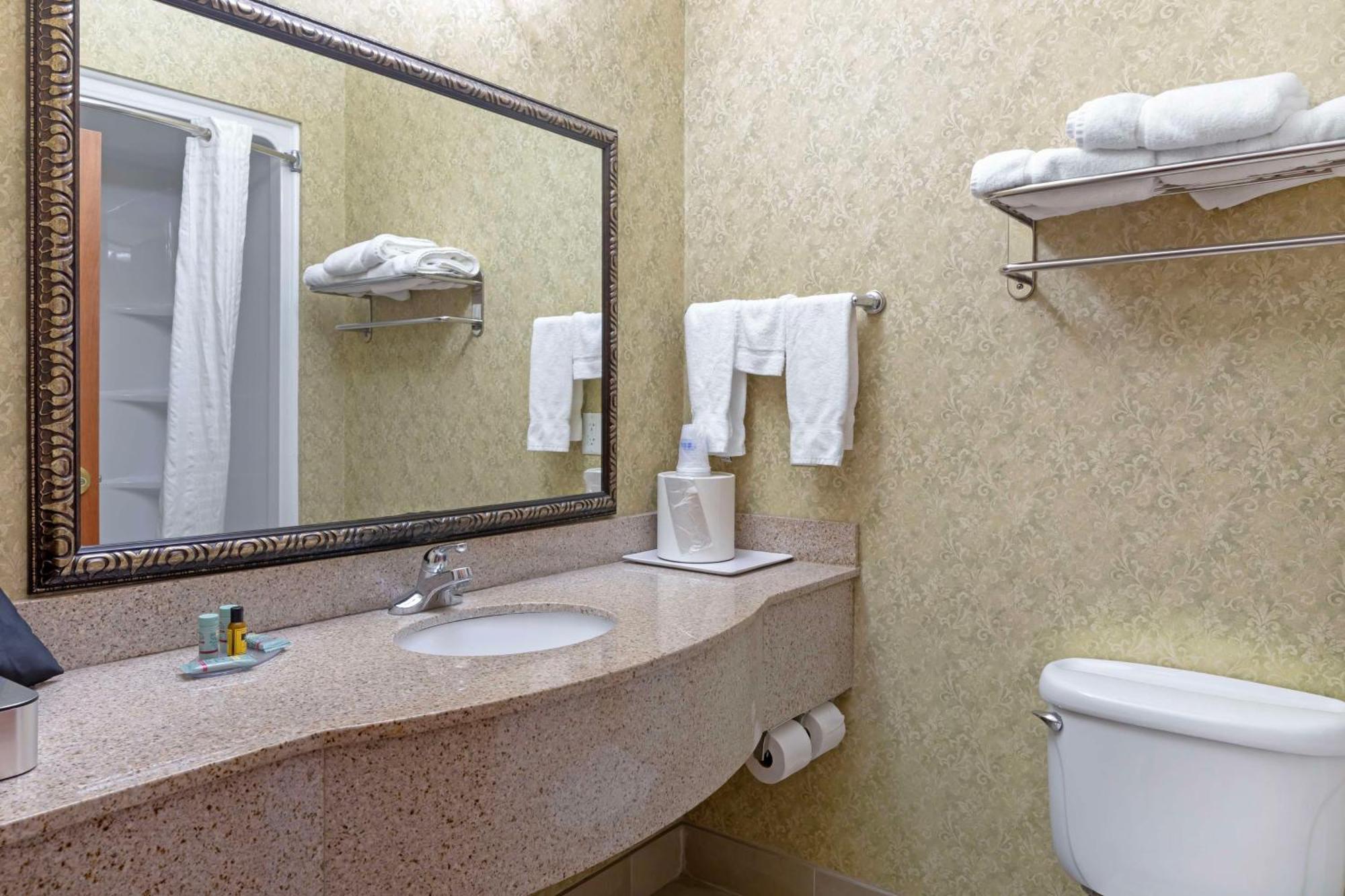 Best Western Plus Bradbury Inn And Suites Waycross Exteriör bild